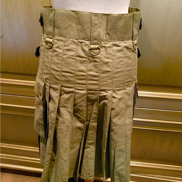 Army green kilt by Kilted Cock size 32 - Picture 4 of 11